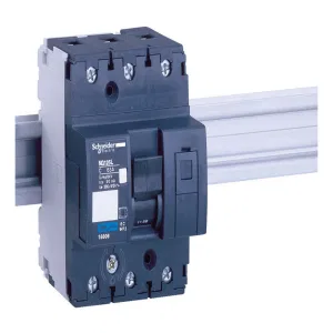 Автоматический выключатель Schneider Electric Acti9 3P 32А (D) 40кА (ШНАЙДЕР) Автоматический выключатель Schneider Electric Acti9 3P 32А (D) 40кА (ШНАЙДЕР)